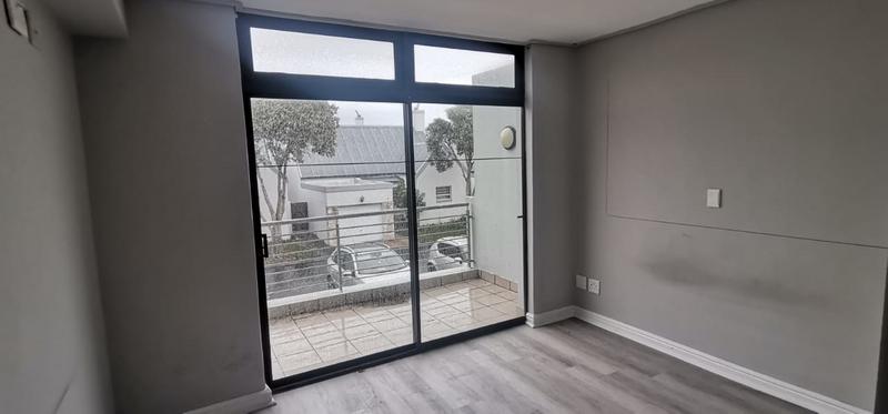 To Let 2 Bedroom Property for Rent in Royal Ascot Western Cape